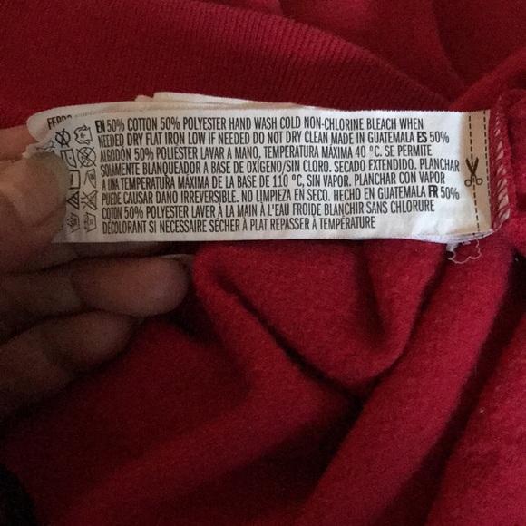 Forever 21 red short sleeved sweatshirt OS 💕 - Picture 3 of 4